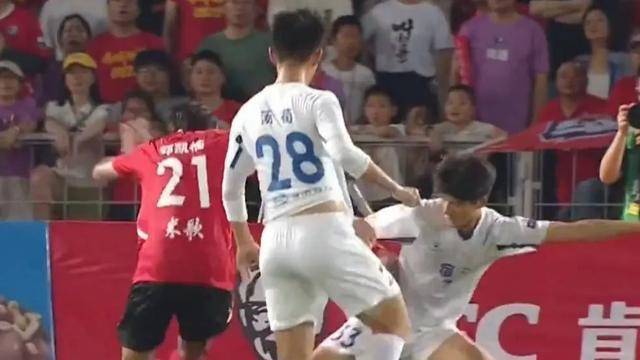 包含科维托娃在FPX比赛中逆转，突破纪录引发热议！的词条